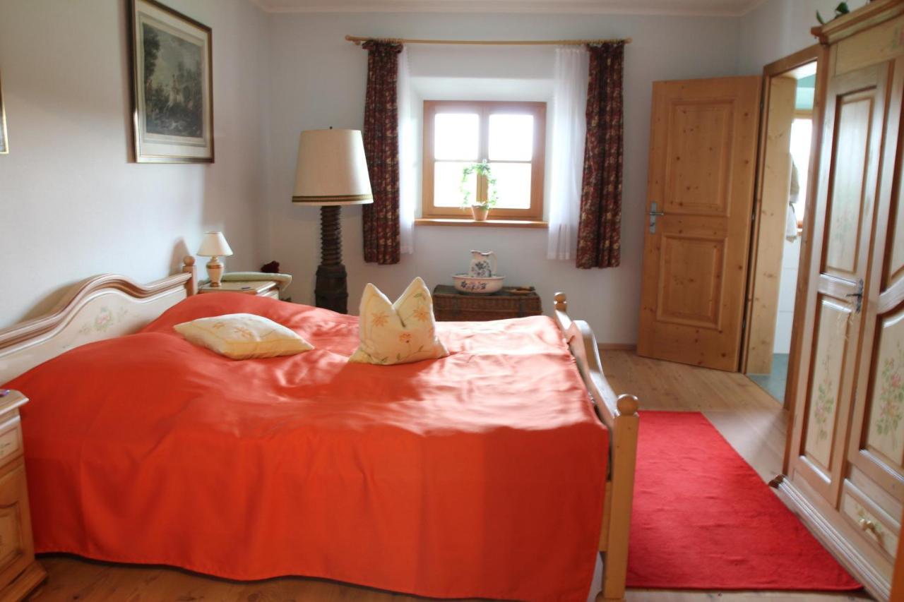 Schusterhof Villa Bergen  Buitenkant foto